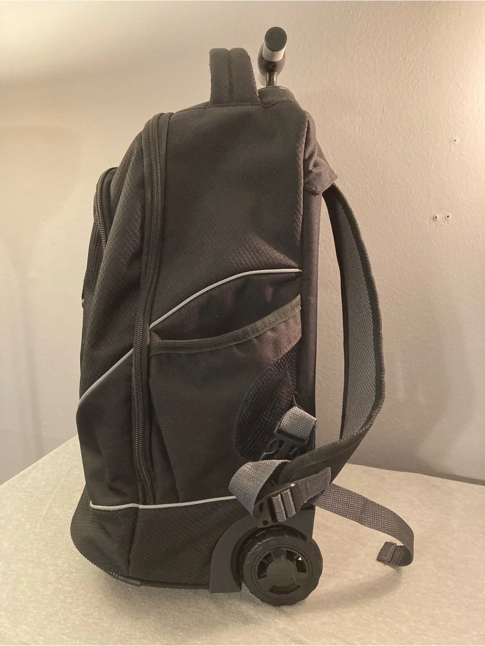 High Sierra Wheeled Backpack In Black